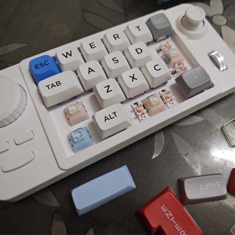 K811 Wired Gaming Keyboard 19k - огляд і ціна Gaming Keyboard 1 Hand