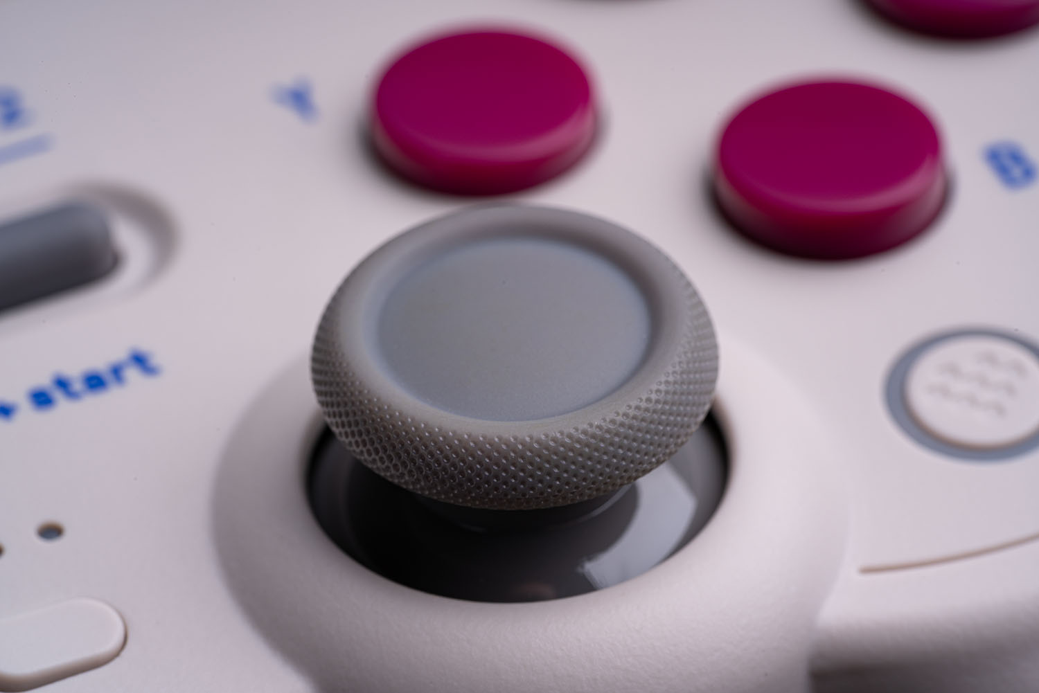 8Bitdo Pro2 Bluetooth Game Con - огляд і ціна Gaming Keyboard Hall Effect